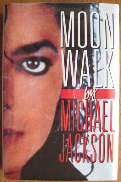 Michael Jackson & The Moon: A Theme part of Michael´s Brand!